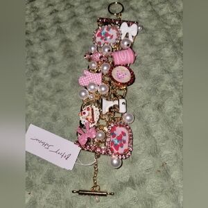 NEW NWT Betsey Johnson Baking Charm Toggle Bracelet